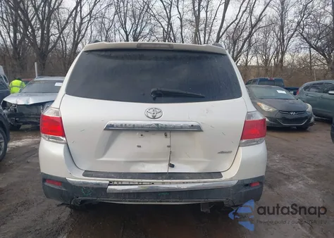 2011 Toyota Highlander Se V6 из США, поврежденный, VIN 5TDBK3EH1BS052174